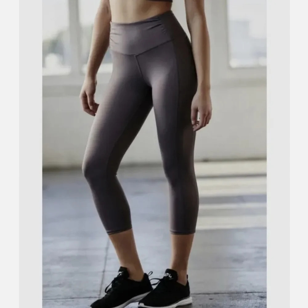Free People Movement Breathe Easy Legging Capri Crop